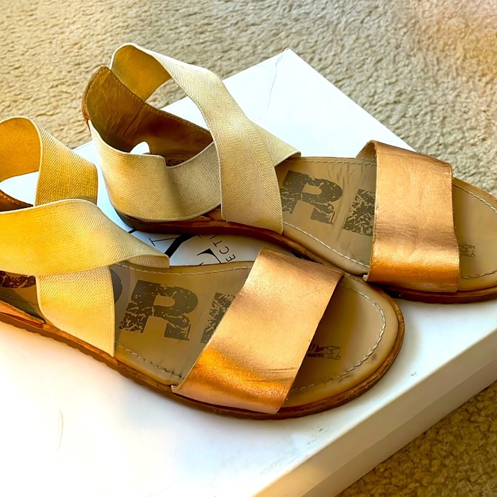 Sorel sandals